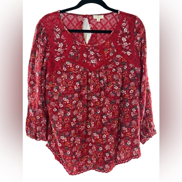NWT Mason & Belle Red Floral Long Sleeve Top with Lace S - Picture 2 of 6